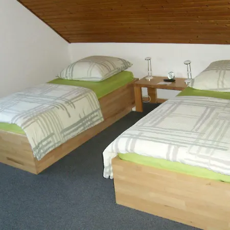 Lägenhet Ferienwohnung Leichlingen *